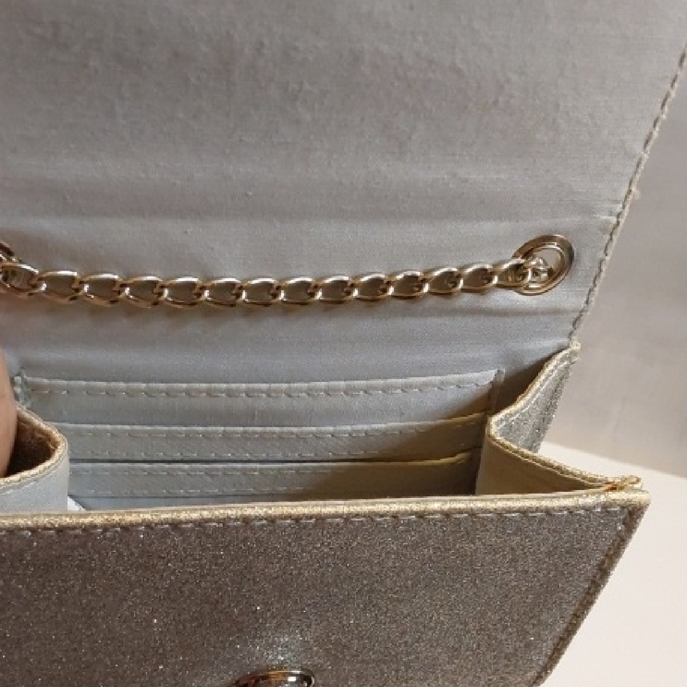 Elegant Silver Glitter Clutch Bag - Picture 6 of 8